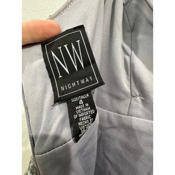 NIGHTWAY New $159 Silver Sequined Sheath Dress Size 4 - Picture 6 of 7